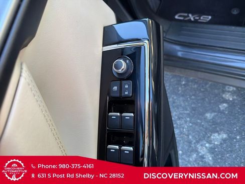 Used 2019 MAZDA CX-9 Touring image 11