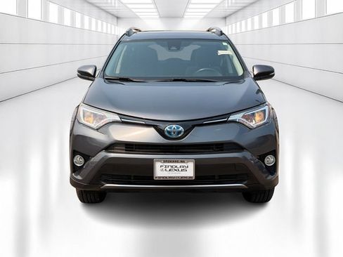 Used 2017 Toyota RAV4 XLE w/ All Weather Liner Package AWD/4WD image 2