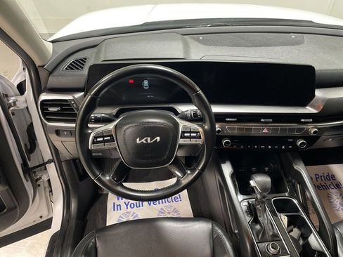 Certified 2023 Kia Telluride LX image 27
