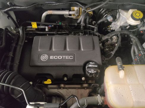 Used 2019 Buick Encore Preferred FWD image 30