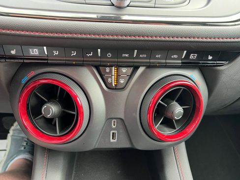 Used 2020 Chevrolet Blazer RS image 43