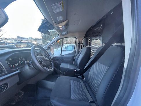 Used 2024 Ford Transit 250 Low Roof w/ Exterior Upgrade Package image 17