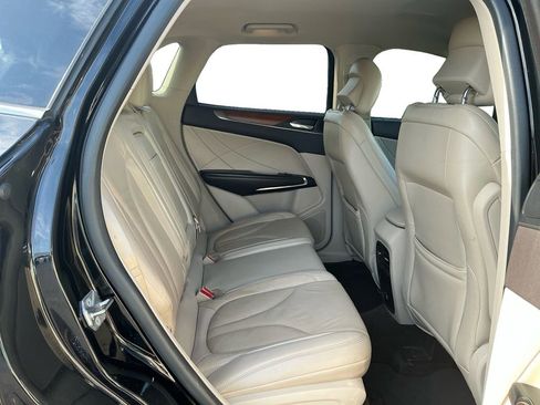 Used 2017 Lincoln MKC Select w/ Select Plus Package FWD image 23