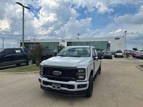 New 2026 Ford F250 XL w/ STX Appearance Package AWD/4WD image 24