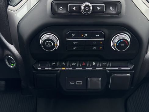 Used 2023 Chevrolet Silverado 1500 Custom RWD image 21