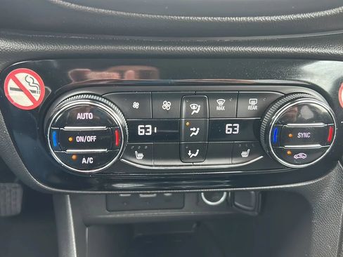 Used 2020 Buick Encore GX Select FWD image 22