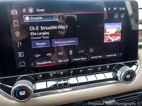 New 2026 GMC Canyon Denali w/ LPO, Black Badging Package AWD/4WD image 15