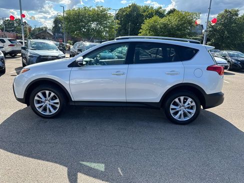Used 2013 Toyota RAV4 Limited AWD/4WD image 4
