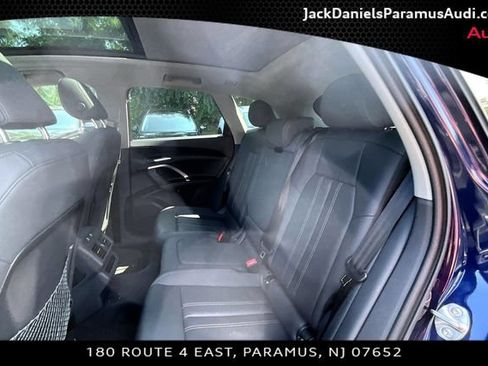 Used 2025 Audi Q5 Premium AWD/4WD image 18