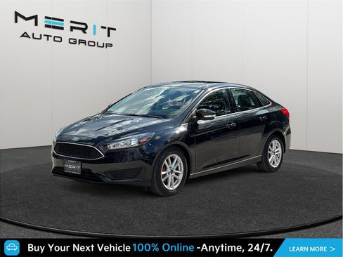 Used 2015 Ford Focus SE FWD image 4