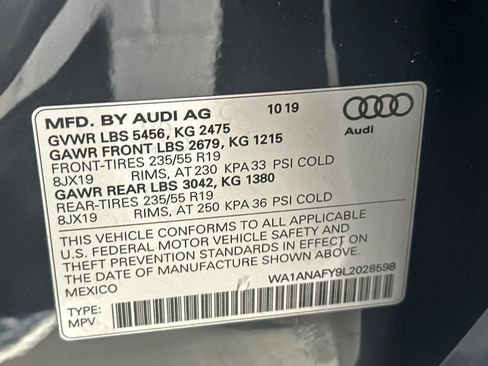 Used 2020 Audi Q5 2.0T Premium w/ Convenience Package image 27