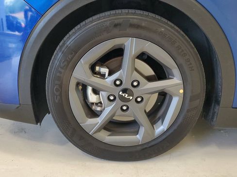 Used 2025 Kia K4 FWD image 5