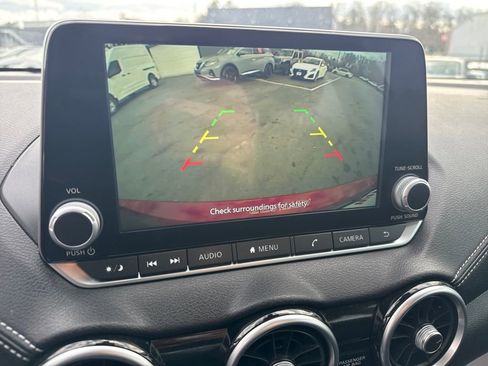 Used 2024 Nissan Sentra SV image 12