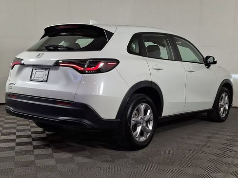 Used 2024 Honda HR-V LX image 9