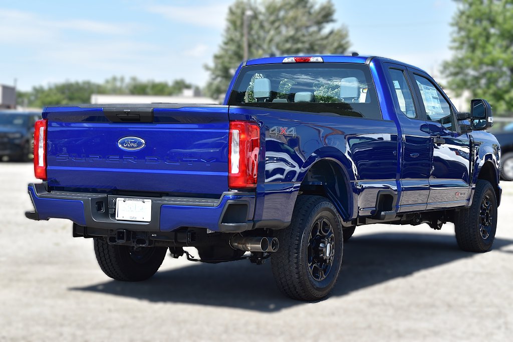New 2026 Ford F250 XL w/ STX Appearance Package AWD/4WD image 9
