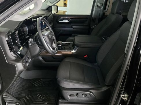 Certified 2024 Chevrolet Silverado 1500 RST w/ Z71 Off-Road Package AWD/4WD image 21