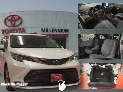 Used 2023 Toyota Sienna XLE w/ XLE Plus Package