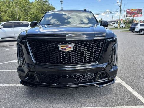 Used 2026 Cadillac Escalade V w/ LPO, Floor Liner Package AWD/4WD image 3
