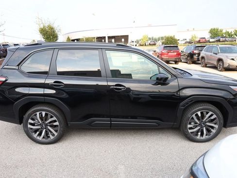 New 2026 Subaru Forester Touring AWD/4WD image 5