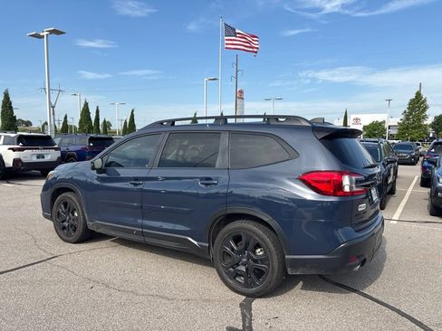 Used 2023 Subaru Ascent Onyx Edition Limited AWD/4WD image 6