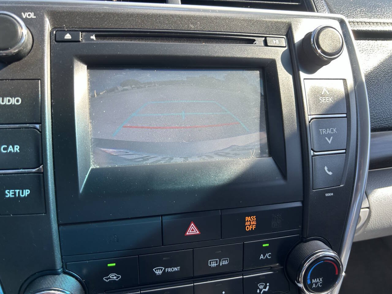 Used 2017 Toyota Camry LE FWD image 20