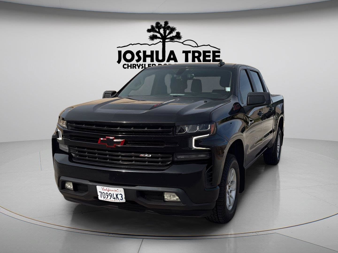 Used 2022 Chevrolet Silverado 1500 LT w/ Bed Protection Package RWD image 4