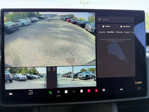 Used 2024 Tesla Model X AWD/4WD image 25