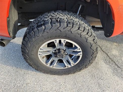 Used 2016 Toyota Tacoma SR5 image 7