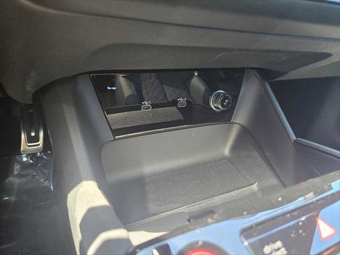 New 2025 Audi S6 e-tron Premium Plus image 32