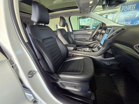 Used 2022 Ford Edge SEL w/ Convenience Package image 27