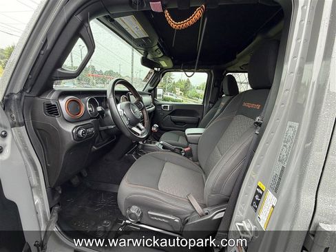 Used 2021 Jeep Gladiator Mojave AWD/4WD image 4