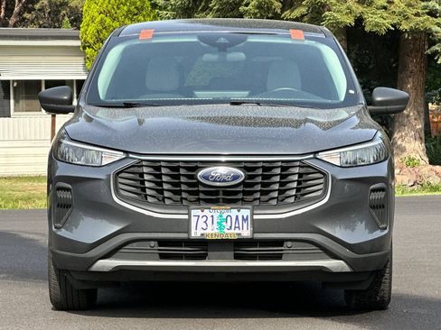 Used 2024 Ford Escape Active AWD/4WD image 9