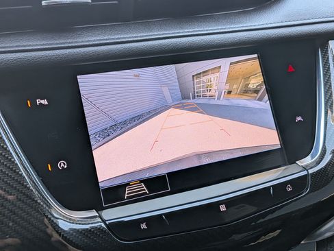 Used 2020 Cadillac XT6 Sport AWD/4WD image 19