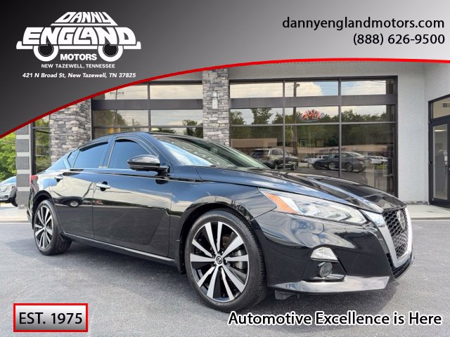 Used 2019 Nissan Altima 2.5 Platinum AWD/4WD image 1