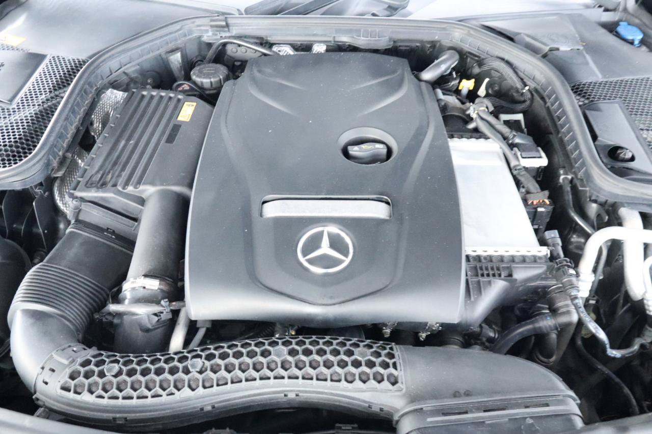 Used 2016 Mercedes-Benz C 300 4MATIC Sedan image 39