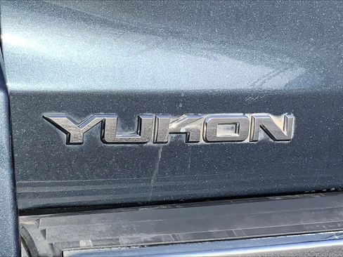 Used 2019 GMC Yukon Denali w/ Denali Ultimate Package image 31