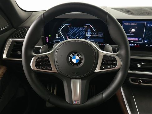 Used 2024 BMW X5 xDrive40i w/ M Sport Package image 21