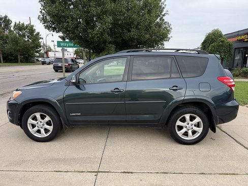 Used 2009 Toyota RAV4 Limited w/ Limited Extra Value Pkg FWD image 8