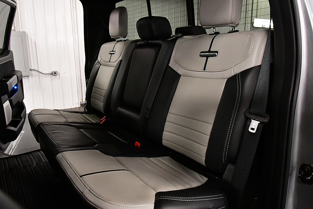 Used 2024 Ford F150 Lightning Platinum AWD/4WD image 32