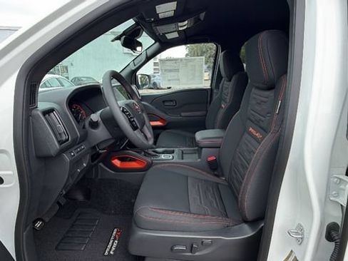 New 2026 Nissan Frontier PRO-4X w/ Tow Package AWD/4WD image 32