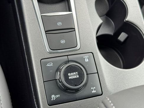 New 2025 Ford Bronco Sport Badlands image 14