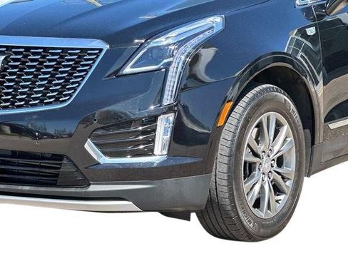 Certified 2023 Cadillac XT5 Premium Luxury AWD/4WD image 9