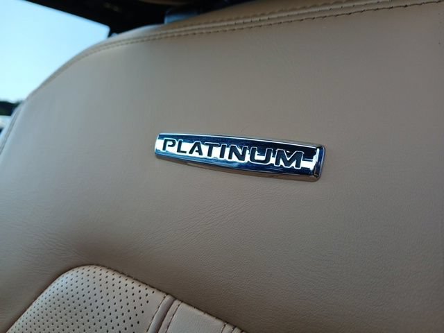 Used 2023 Ford Expedition Platinum AWD/4WD image 20