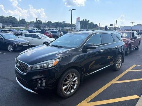 Used 2018 Kia Sorento SX AWD/4WD image 2