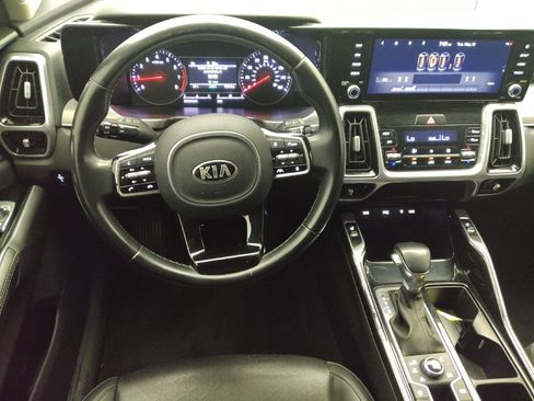 Used 2021 Kia Sorento SX AWD/4WD image 22