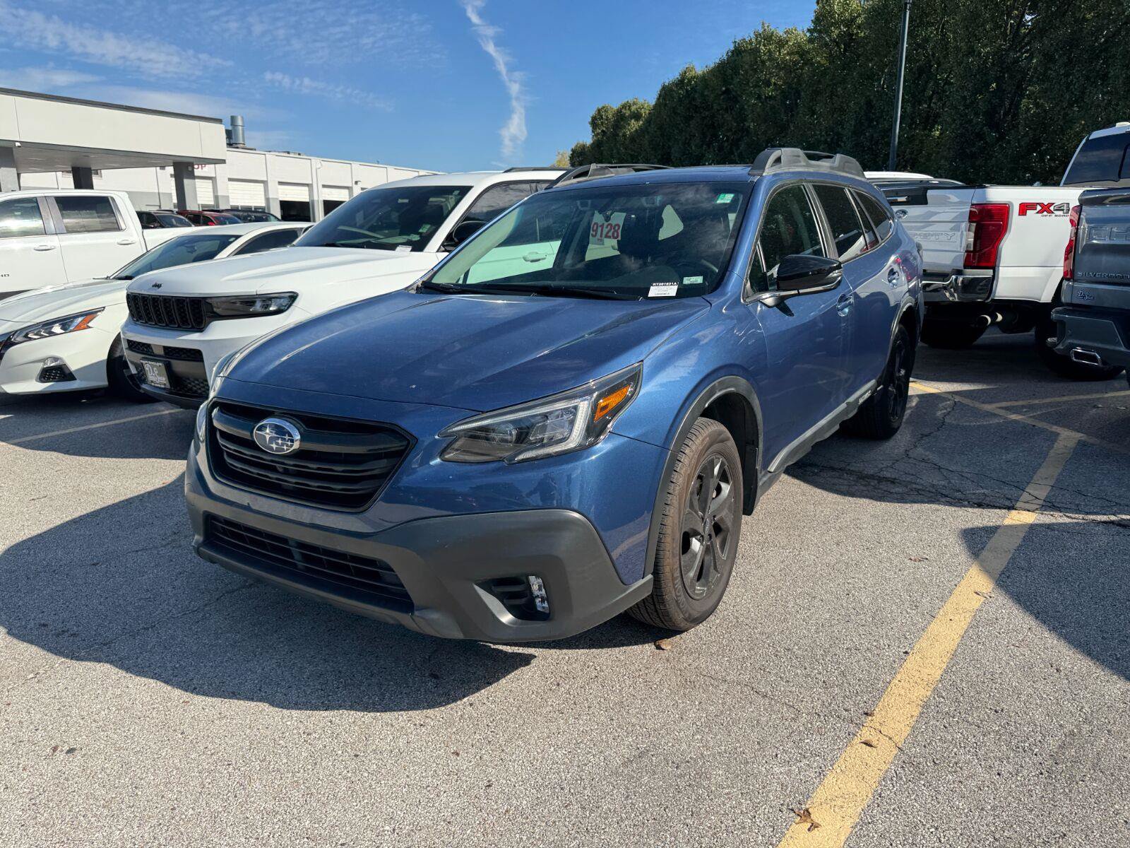 Used 2022 Subaru Outback Onyx Edition XT w/ Tech Package 3 AWD/4WD image 2