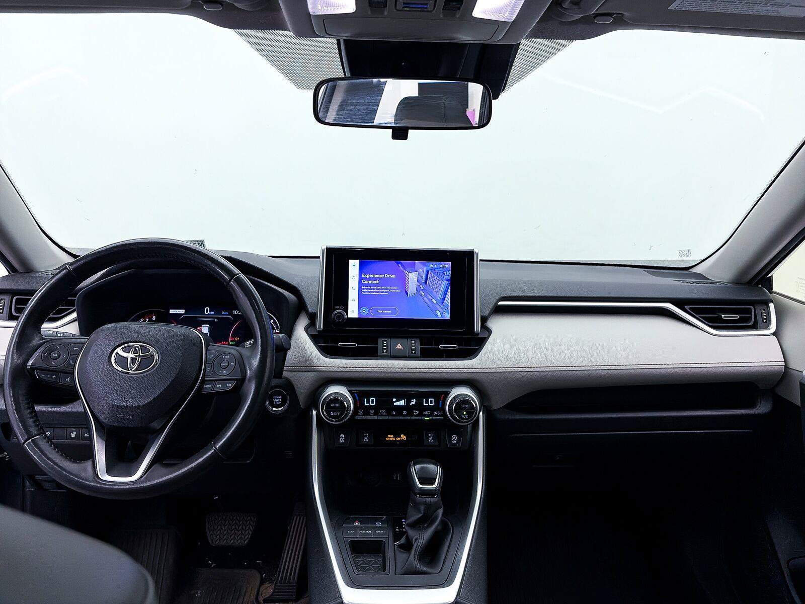 Used 2023 Toyota RAV4 XLE Premium FWD image 19