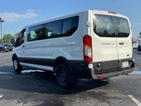 Used 2024 Ford Transit 350 XLT RWD image 7