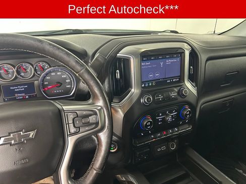 Used 2020 Chevrolet Silverado 1500 RST AWD/4WD image 3