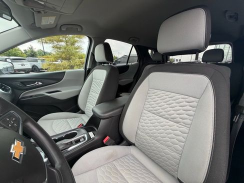 Used 2019 Chevrolet Equinox LT AWD/4WD image 11